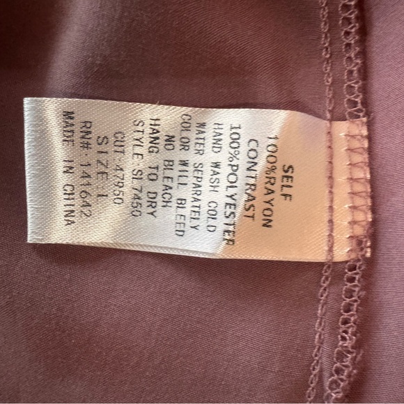 She + Sky Boho Open Embroidered Lavender/Mauve Top Size L NWT - Picture 7 of 8